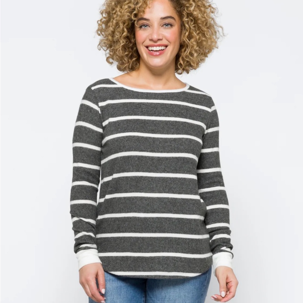 Pink Clover Kamie Button Back Brushed Knit Top